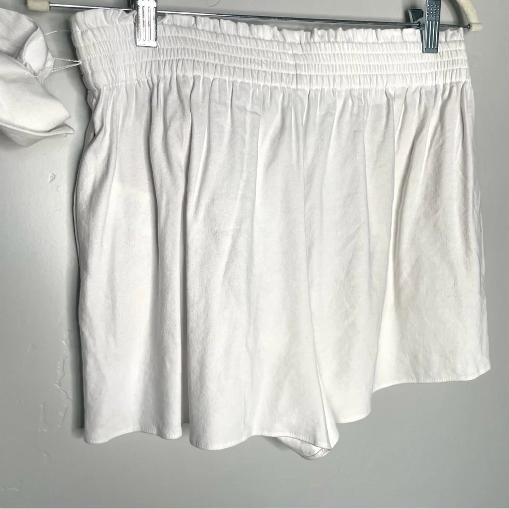 Alice + Olivia Linen Belted Paper Bag Shorts NWT White Medium‎ High Rise Pockets